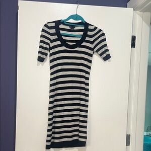 Theory Black and White Striped Scoop-Neck Midi Dress XSP